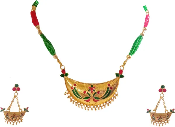 Assamese_Traditional_Gold_Plated_Red_Green_Colour_Joonbiri_Tassel_Jewellery_Set_For_Women